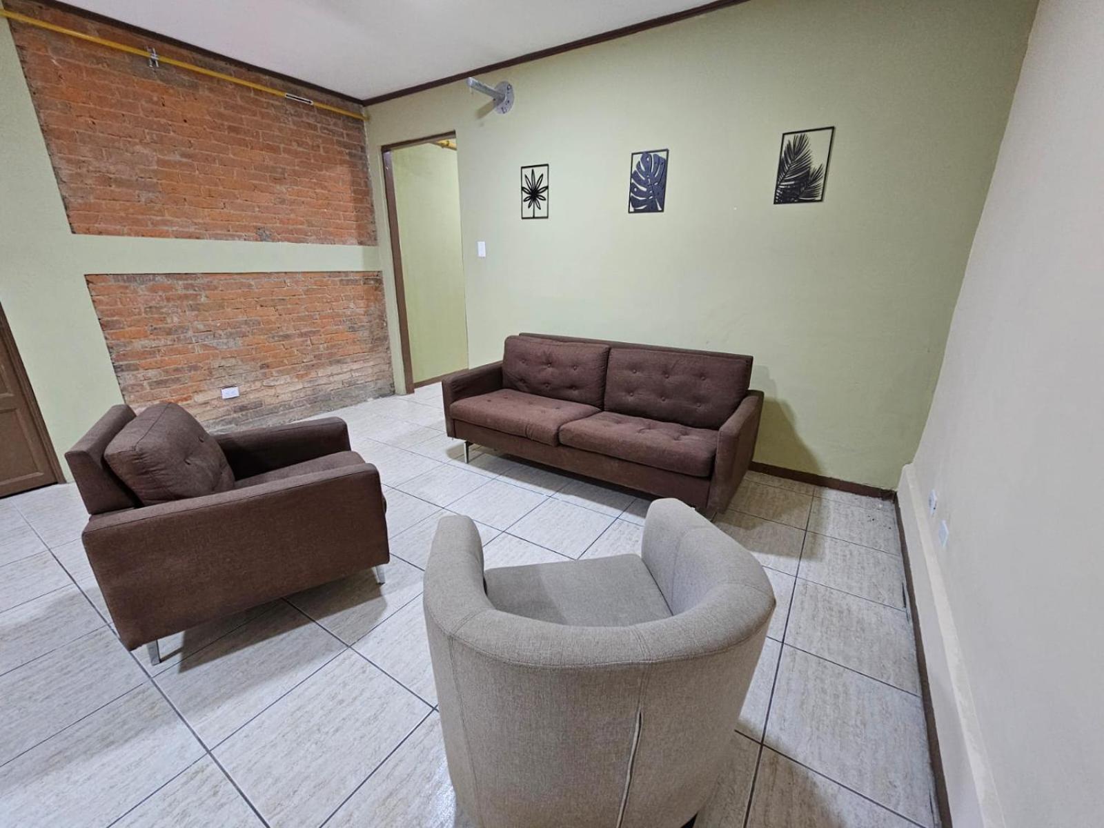 Hostel La Cali Inn San Jose  Bagian luar foto