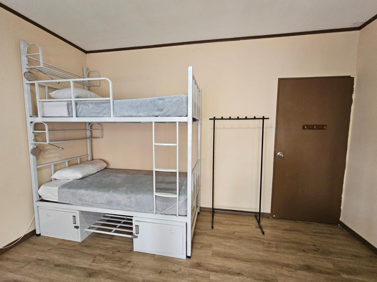 Hostel La Cali Inn San Jose  Bagian luar foto