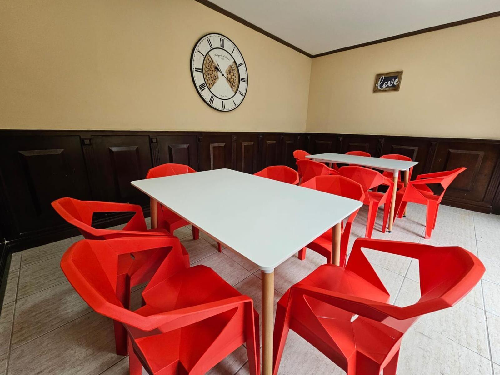 Hostel La Cali Inn San Jose  Bagian luar foto