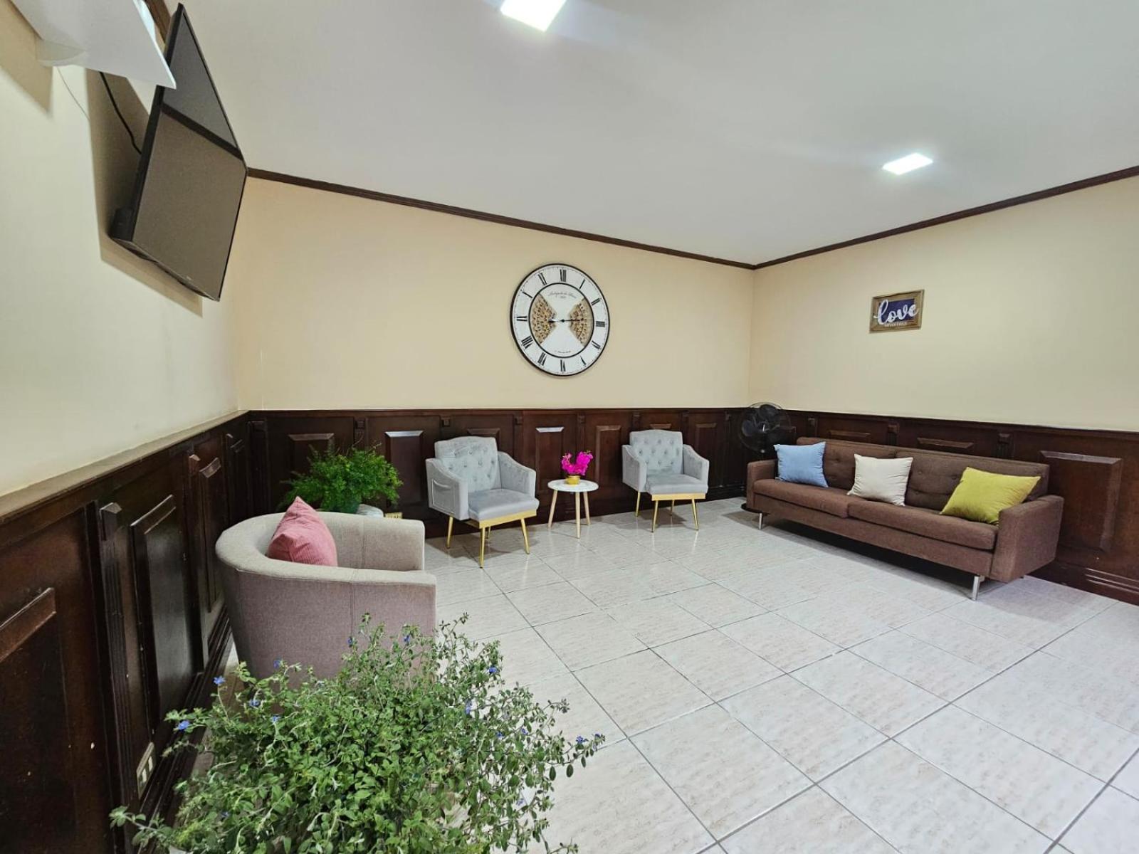 Hostel La Cali Inn San Jose  Bagian luar foto